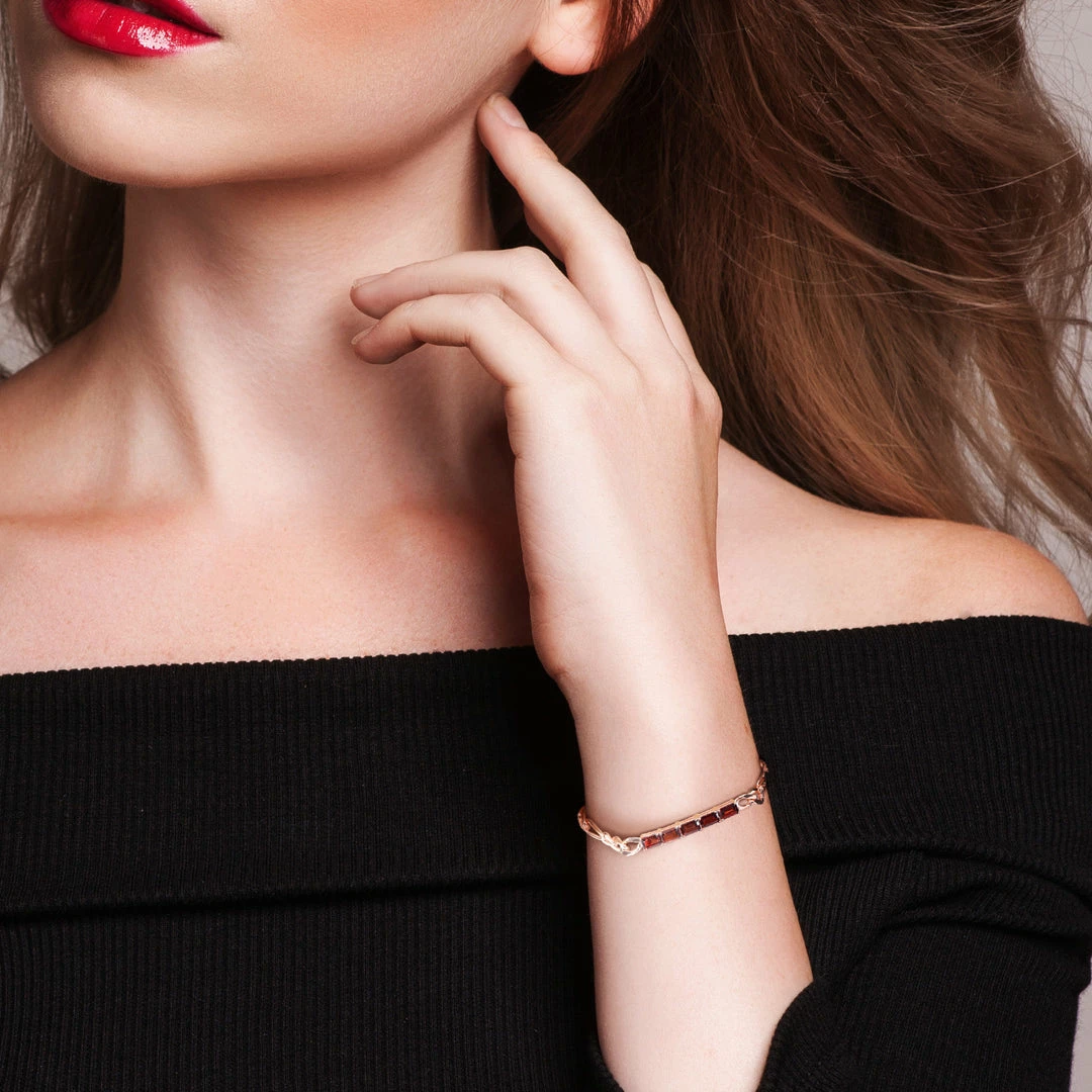 New 🌟 Mimi & Max 4 CT TGW Garnet Birthstone Link Bracelet in Rose Plated Sterling Silver for 👩 women 🌟 6 New 🌟 Mimi & Max 4 CT TGW Garnet Birthstone Link Bracelet in Rose Plated Sterling Silver for 👩 women 🌟 - Image 4