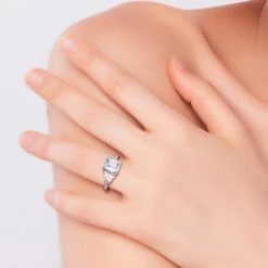 Buy 🎁 Mimi & Max 2 5/8 CT TGW Sky Blue Topaz and Morganite with 1/10 CT TW Diamond 2-Stone Toi et Moi Ring in Sterling Silver for 👩 women 😀 -Mimi & Max Shop 567a5140158d4a8c95f9991a2451fe14 ac5e1506 05a0 47a0 8d03 3e2708f88238 1080x