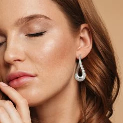 Top 10 👏 Mimi & Max 55 MM Oval Twist Hoop Earrings in Sterling Silver for 👩 women 🧨 -Mimi & Max Shop 9535baf08817454bb64f08cb4c7fb241 caffb2db a55c 4d07 a311 7d157ee3cce0 1080x