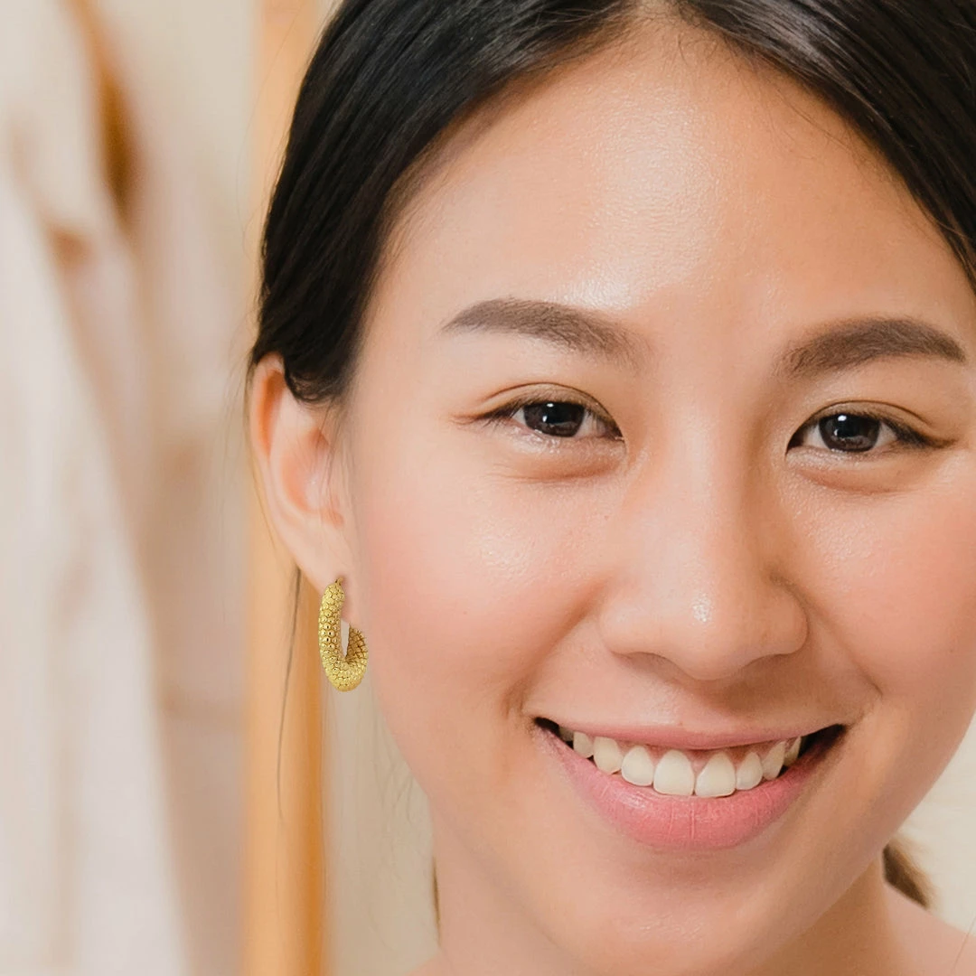 Coupon 🤩 Mimi & Max 28 MM Beaded Hoop Earrings in Yellow Plated Sterling Silver for 👩 women 👏 6 Coupon 🤩 Mimi & Max 28 MM Beaded Hoop Earrings in Yellow Plated Sterling Silver for 👩 women 👏 - Image 4