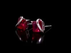 Buy 🌟 Mimi & Max Created Ruby Stud Earrings in Sterling Silver for 👩 women 😉 -Mimi & Max Shop hqdefault cfc372f1 2532 4833 ace6 35e5ac99aecb 1080x